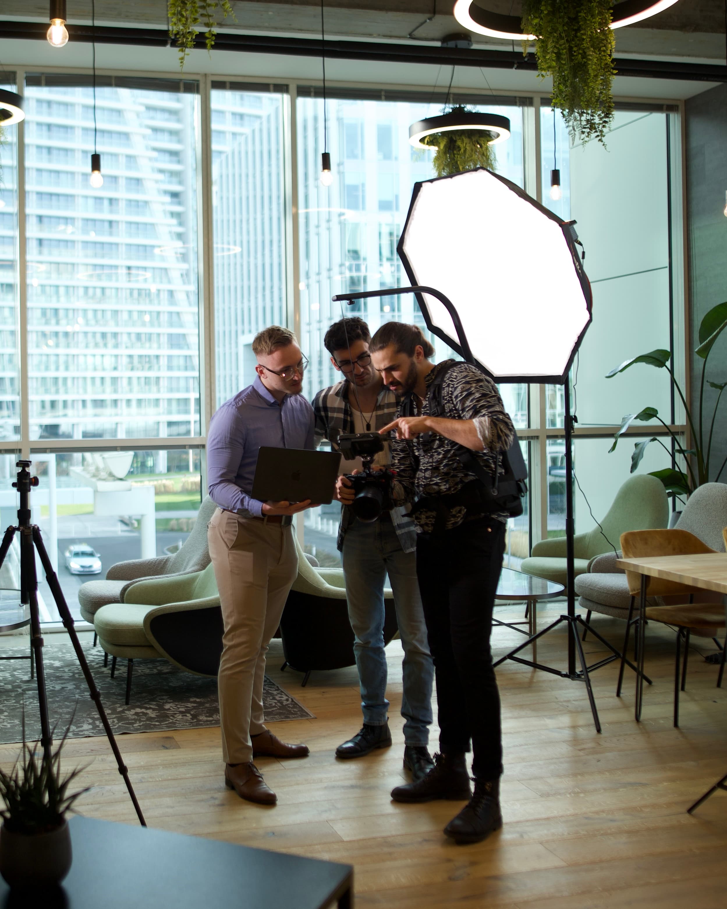Profesionální focení, firemní promo videa, natáčení eventů.